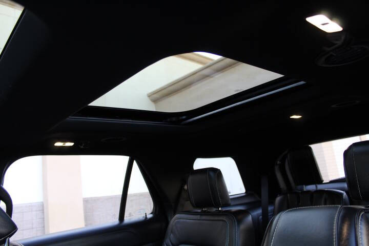 2018 Ford Explorer Platinum