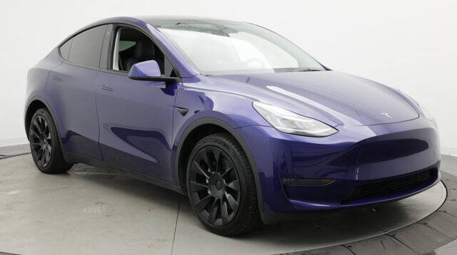 2023 Tesla Model Y Long Range