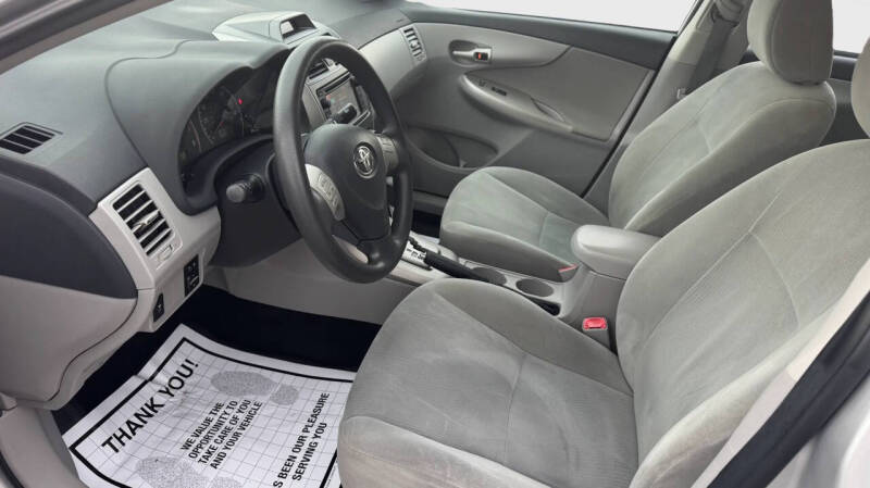 2012 Toyota Corolla LE