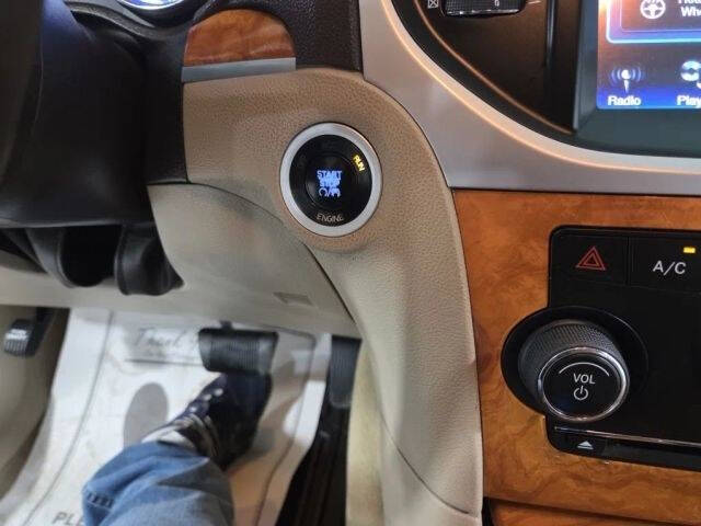 2013 Chrysler 300 C