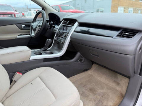 2012 Ford Edge SE