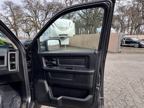 2019 RAM 1500 Classic Express