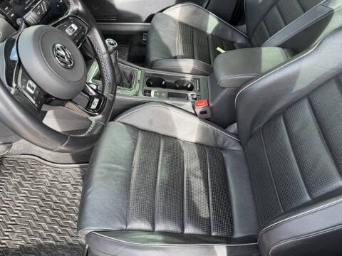 2018 Volkswagen Golf R 4Motion