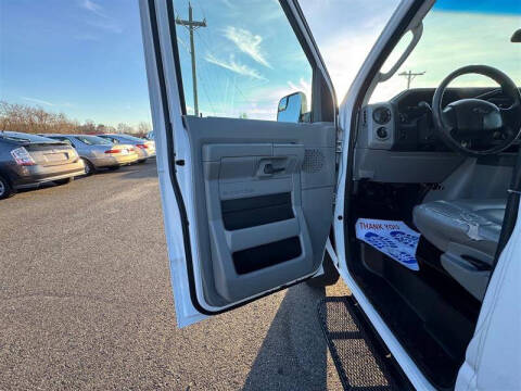 2014 Ford E-Series E-250