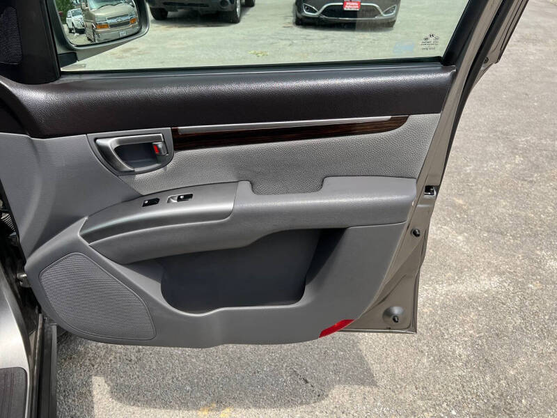 2012 Hyundai Santa Fe SE