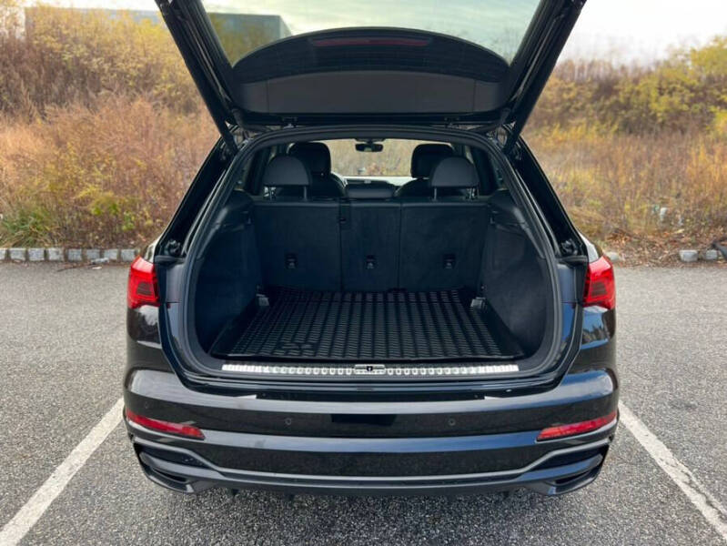 2021 Audi Q3 quattro S line Premium 45 TFSI