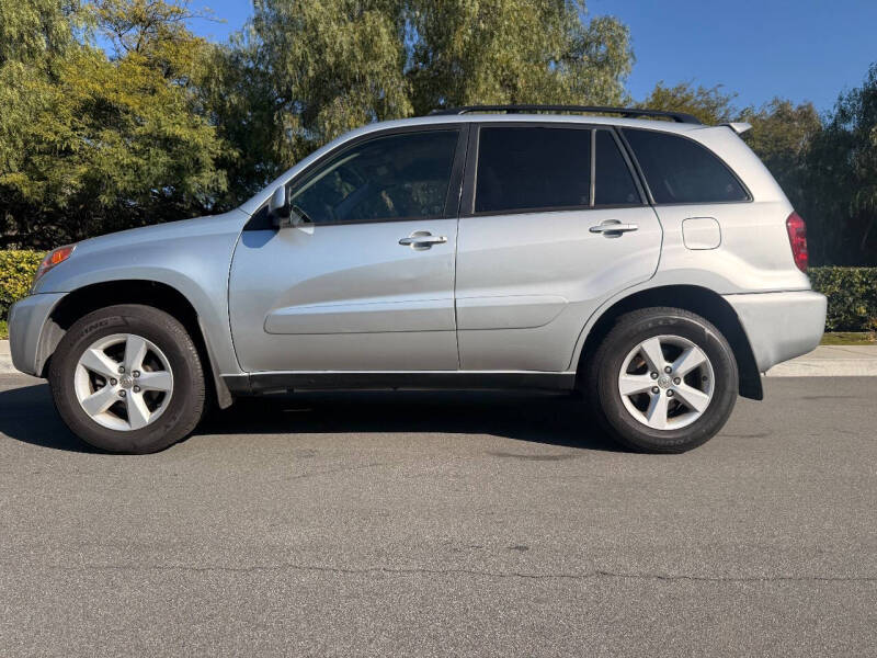 2004 Toyota RAV4