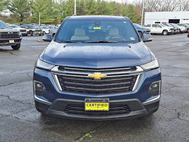 2022 Chevrolet Traverse LT Cloth