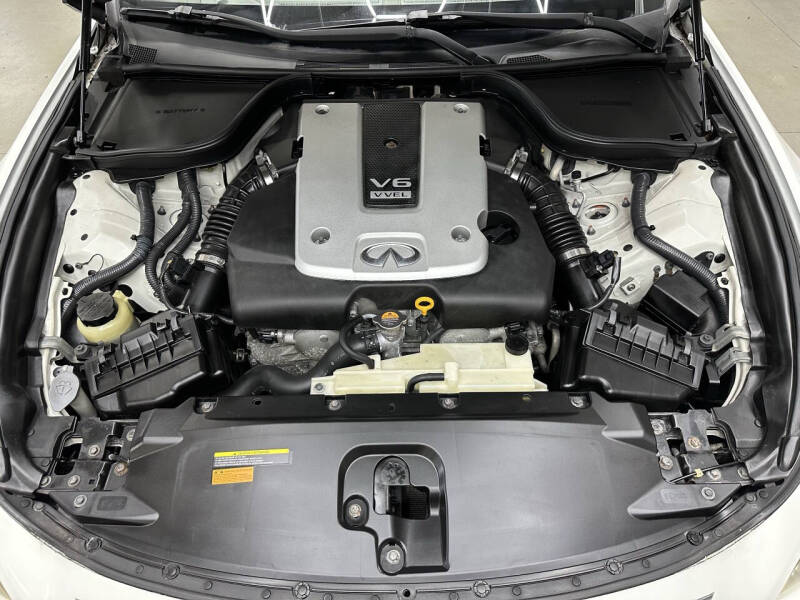 2011 Infiniti G37 Coupe