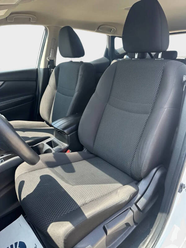 2019 Nissan Rogue Sport S