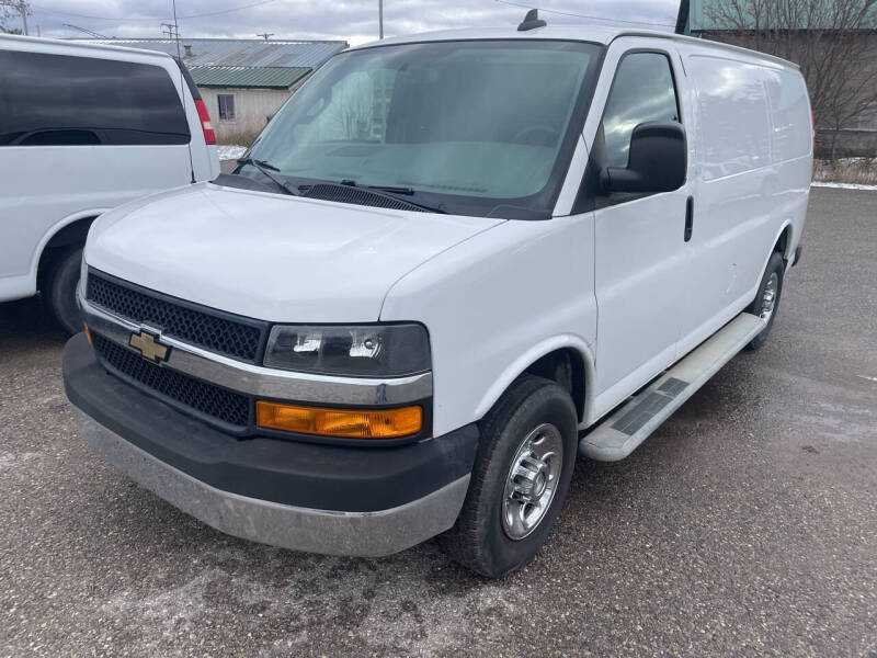 2020 Chevrolet Express Cargo Work Van's photo