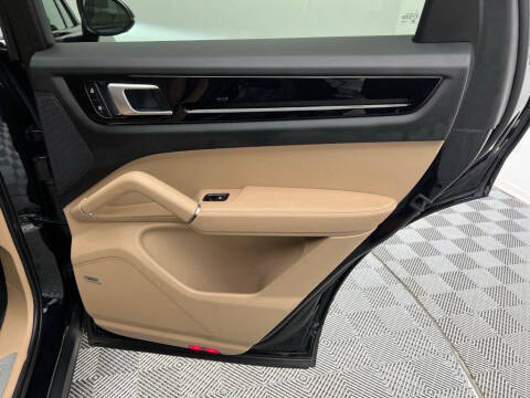 2022 Porsche Cayenne