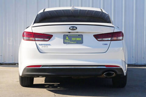 2017 Kia Optima LX Turbo