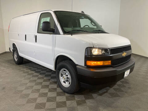 2025 Chevrolet Express 2500