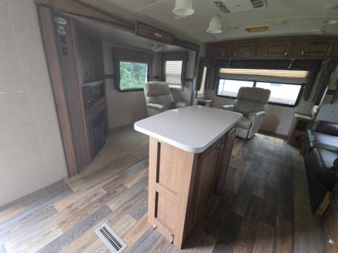 2016 Forest River Flagstaff
