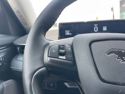 2024 Ford Mustang Mach-E Select