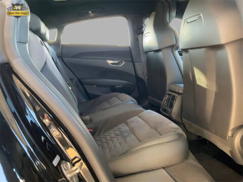 2022 Audi e-tron GT quattro Prestige