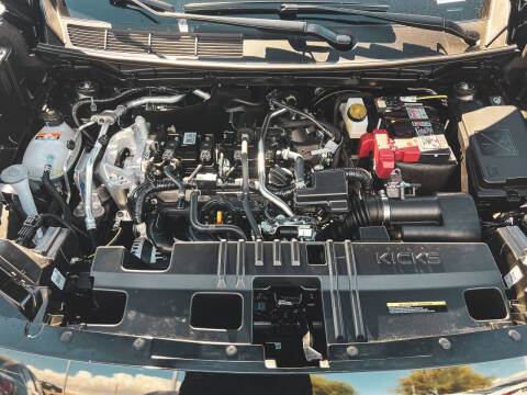 2026 Nissan Kicks SR