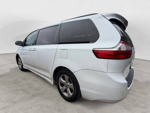 2018 Toyota Sienna