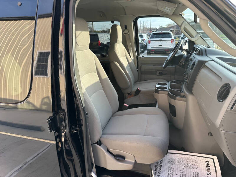 2014 Ford E-Series E-150 XL