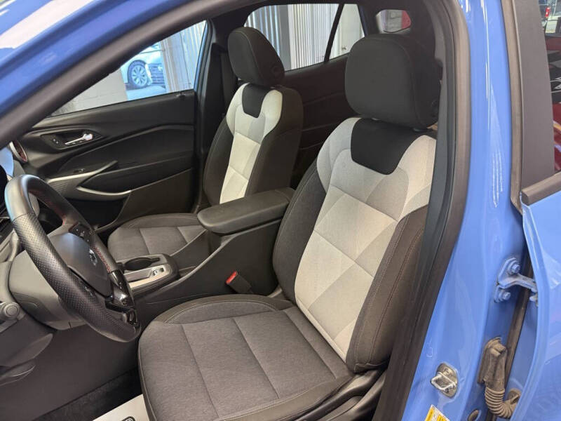 2024 Chevrolet Trax RS