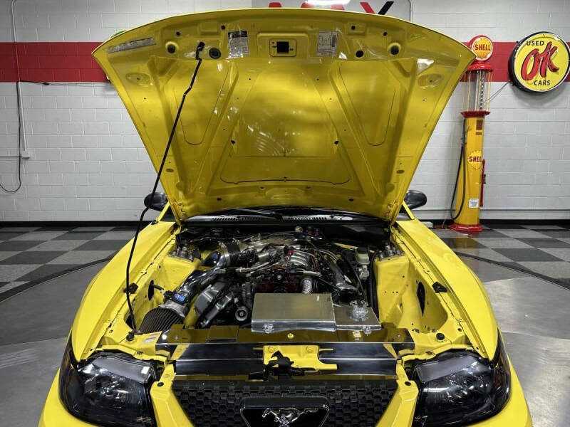 2000 Ford Mustang GT