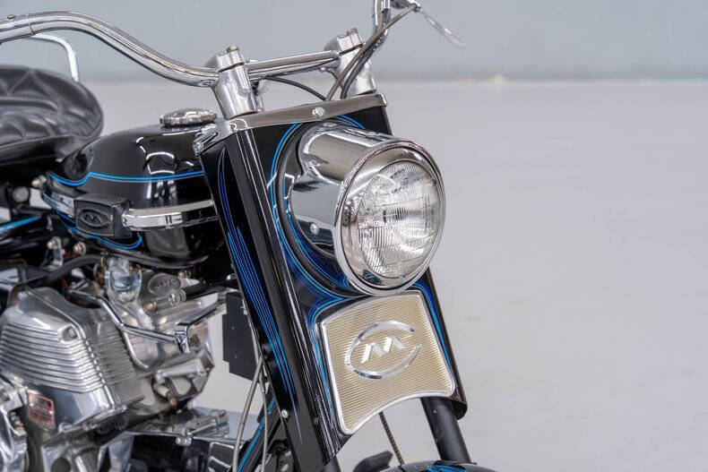 1963 Cushman Silver Eagle