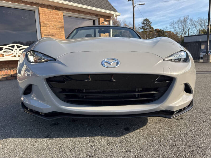 2024 Mazda MX-5 Miata Club