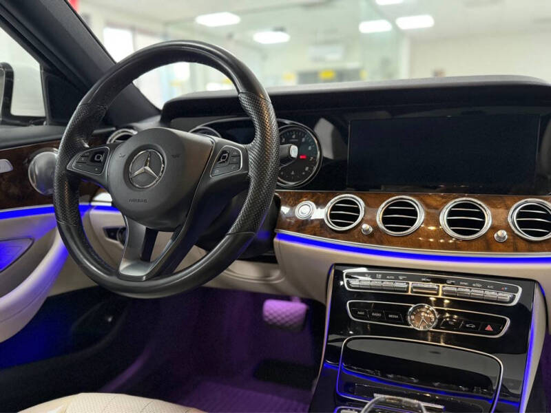 2017 Mercedes-Benz E-Class E 300 4MATIC
