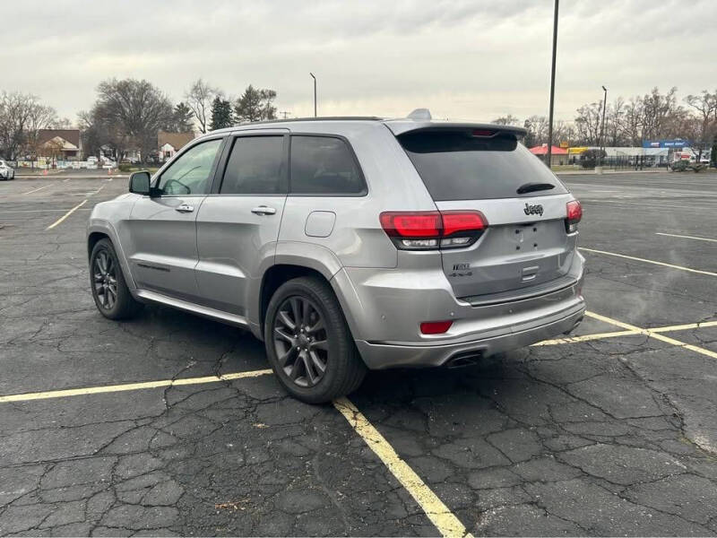 2020 Jeep Grand Cherokee Altitude