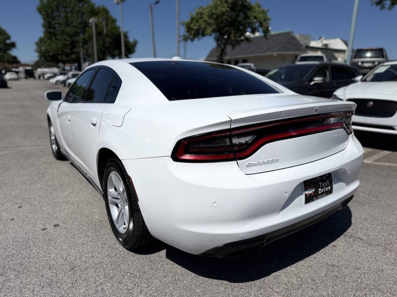 2019 Dodge Charger SXT