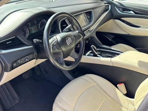 2019 Buick Enclave Essence