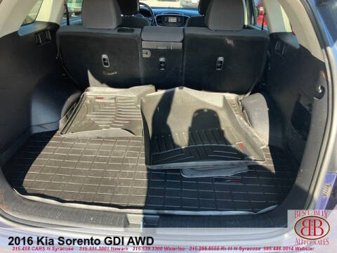 2016 Kia Sorento LX