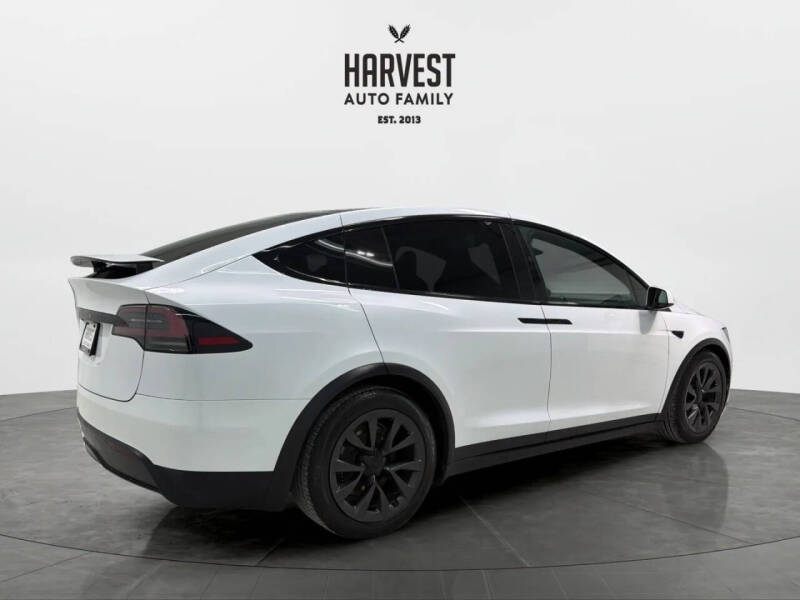 2023 Tesla Model X Standard Range