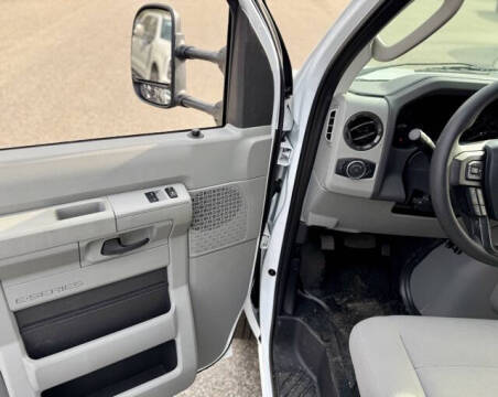 2026 Ford E-Series E-350 SD