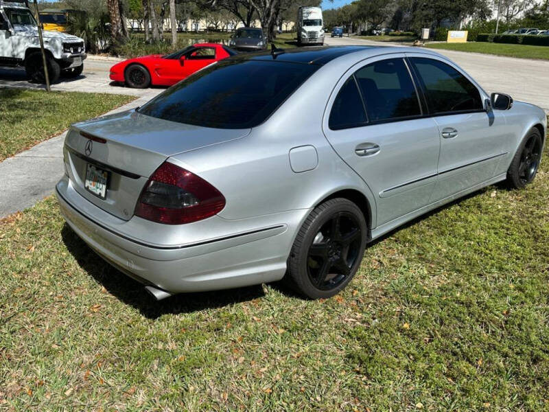 2009 Mercedes-Benz E-Class E 550 4MATIC