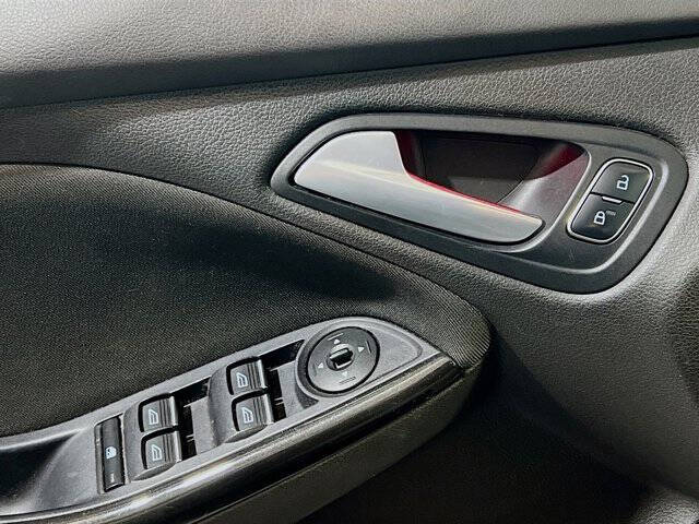 2015 Ford Focus Titanium