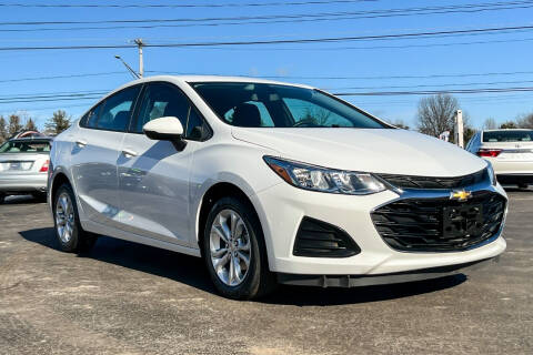 2019 Chevrolet Cruze for sale at Knighton's Auto Services INC in Albany NY