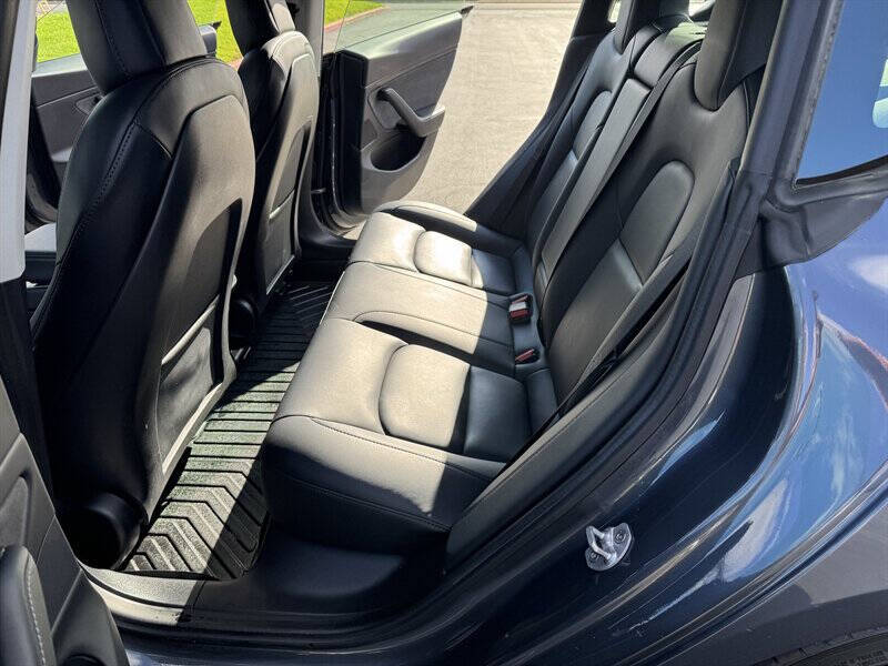 2020 Tesla Model 3 Performance