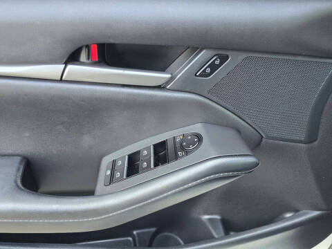 2022 Mazda Mazda3 Sedan Select