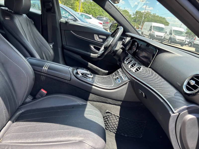 2019 Mercedes-Benz E-Class E 300