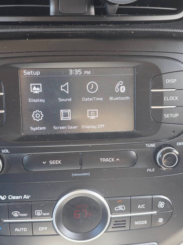 2017 Kia Soul +