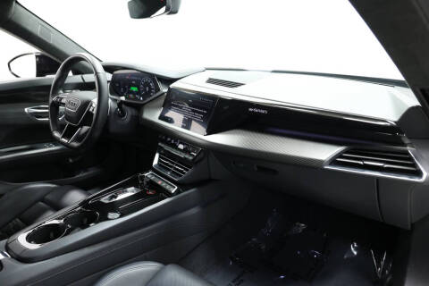 2022 Audi RS e-tron GT quattro