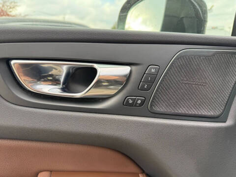 2020 Volvo XC60 T5 Inscription