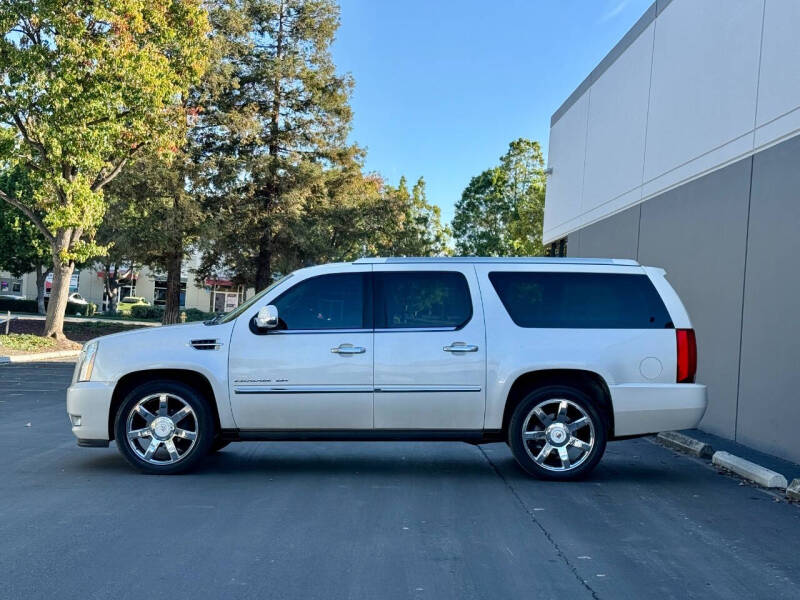 2012 Cadillac Escalade ESV Luxury