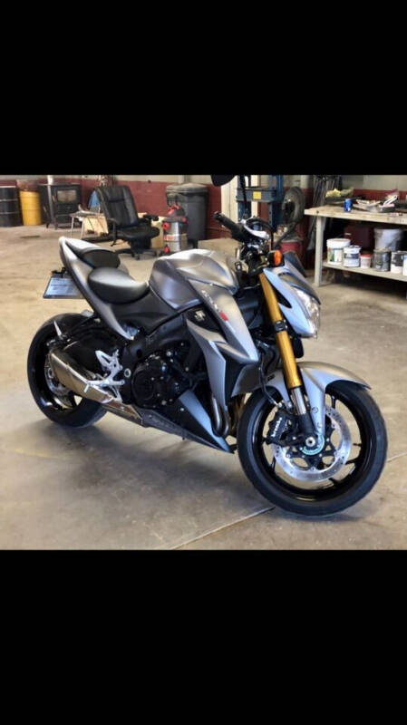 2016 Suzuki GSX-S for sale at Stephen Motor Sales LLC in Caldwell OH