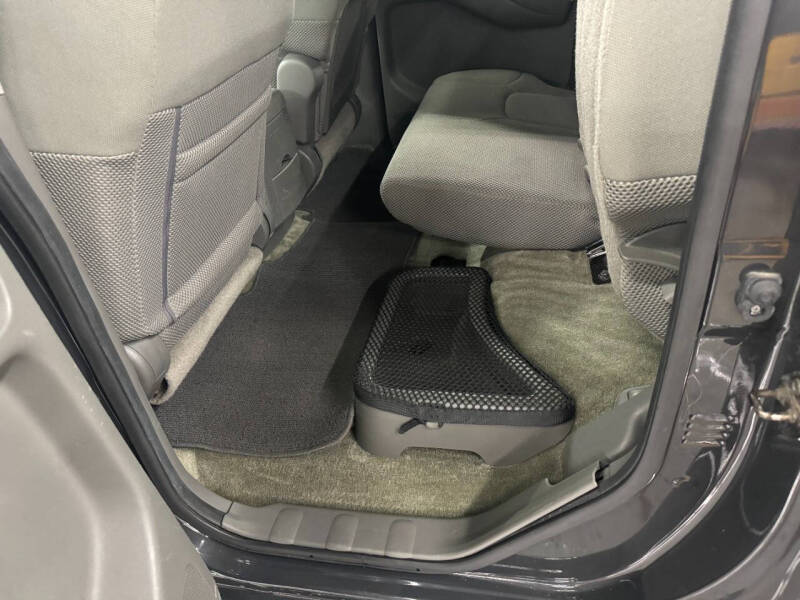 2014 Nissan Frontier SV