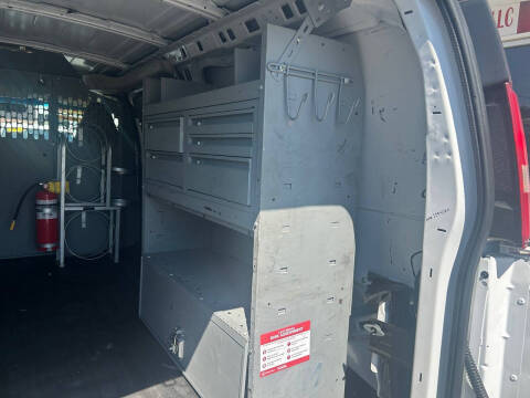 2018 Chevrolet Express 2500