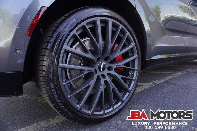 2021 Aston Martin DBX