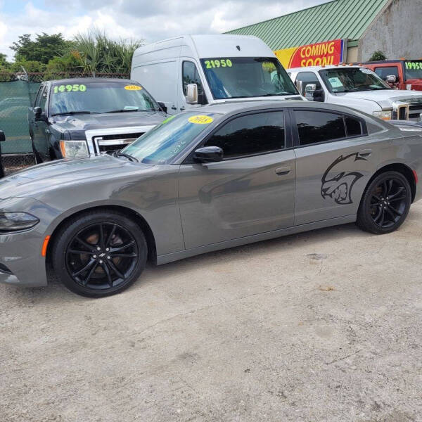 2018 Dodge Charger for sale at DAN'S DEALS ON WHEELS AUTO SALES, INC. in Davie FL